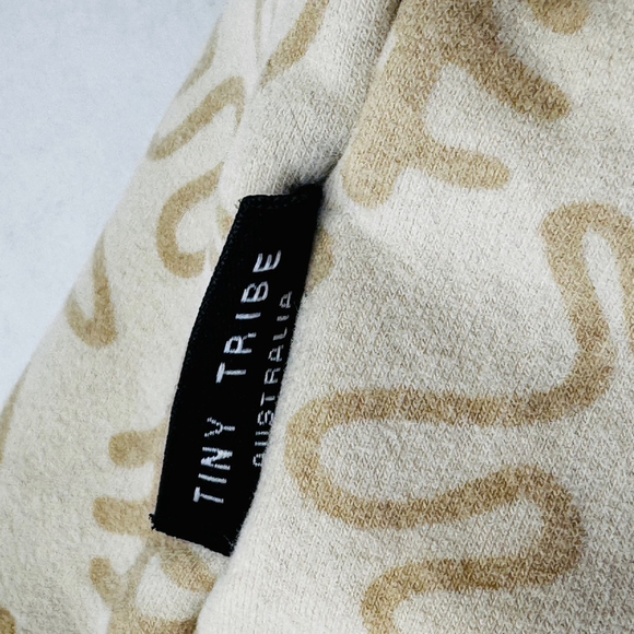 Girls Tiny Tribe Pullover Sweatshirt 4 Beige Gold Size 4 - Picture 6 of 6
